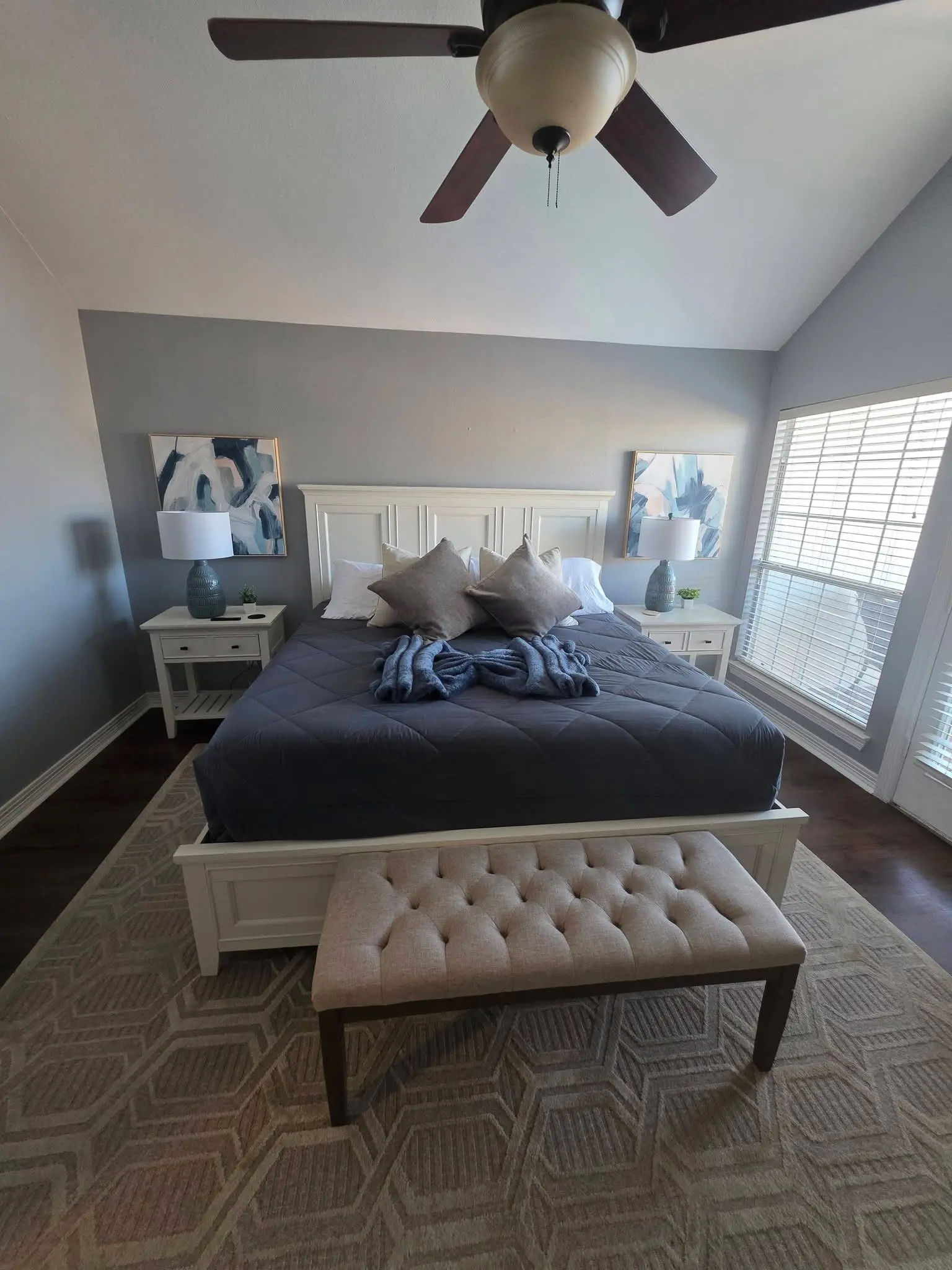Airbnb cleaning turnover after