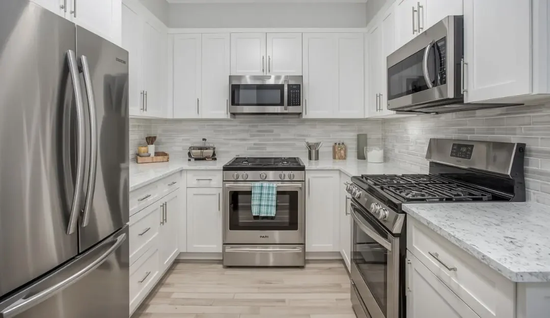Pre-Listing Deep Clean Checklist: What Aurora Realtors Want Before Listing Photos